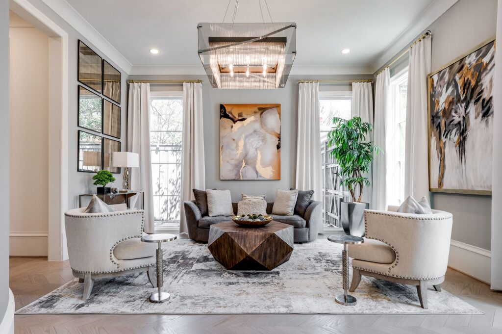 Charleston Versatile Interior Designer